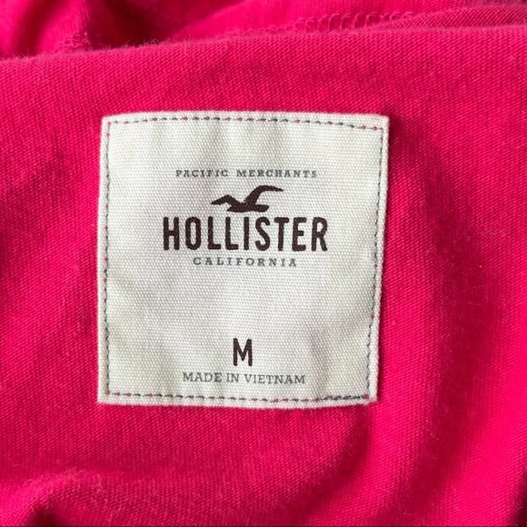 •Hollister• Ruffle Front Racerback Tank Top - Size Medium - Picture 2 of 7